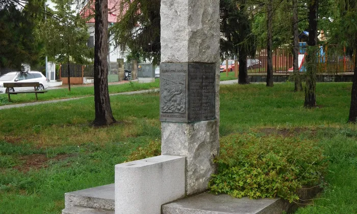 Pod turnovskou tratí