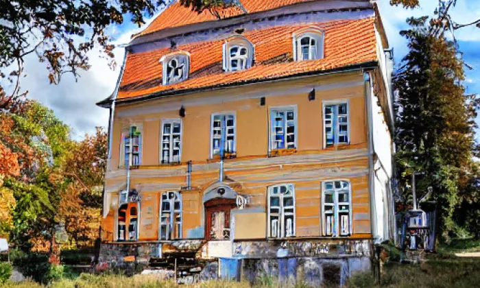 Bratislavská 998 a 3055 – autumn