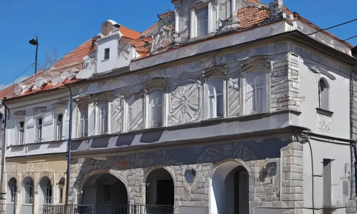 Domy čp. 150, 151 – noc