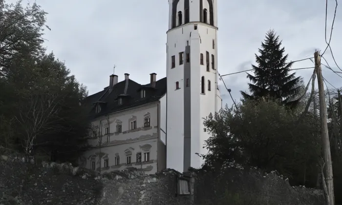 Husův sbor v Ostravě-Svinově – noc