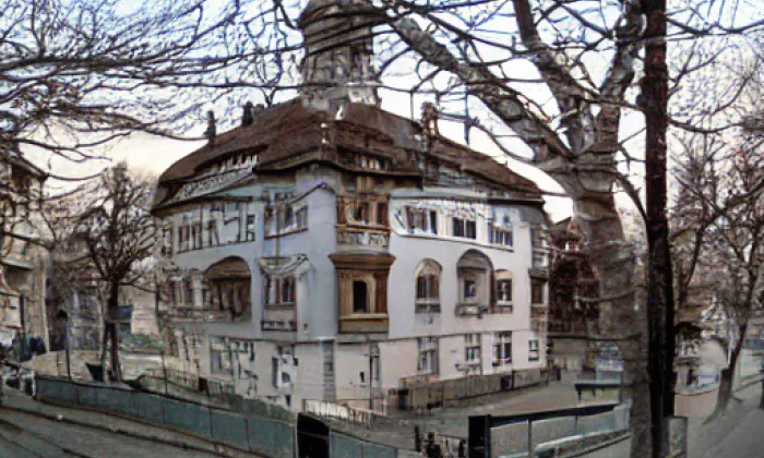 kaple svaté Rodiny (Praha 2) – iluminace