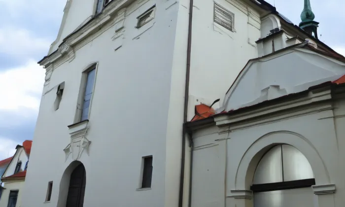 Kostel Narození Panny Marie (Toužim) – autumn