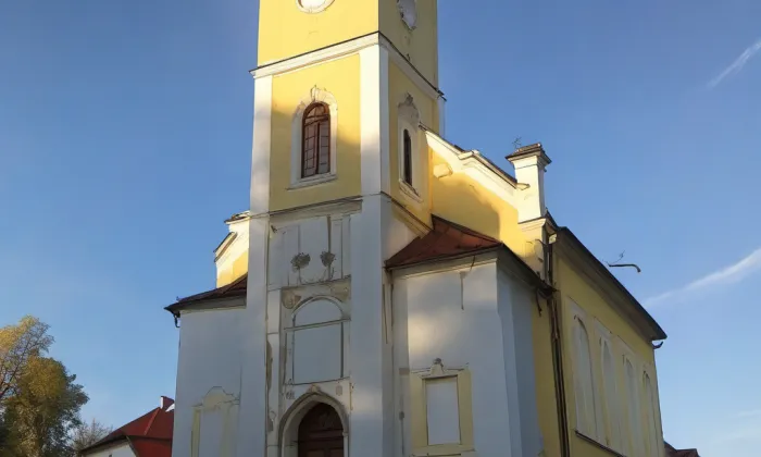 Kostel Navštívení Panny Marie (Velké Poříčí) – summer