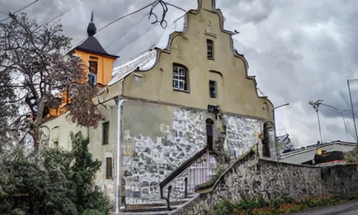 kostel Nejsvětější Trojice (Horní Dunajovice) – autumn