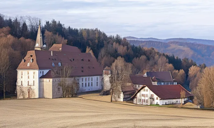 Kostel Neposkvrněného početí Panny Marie (Hojsova Stráž) – summer