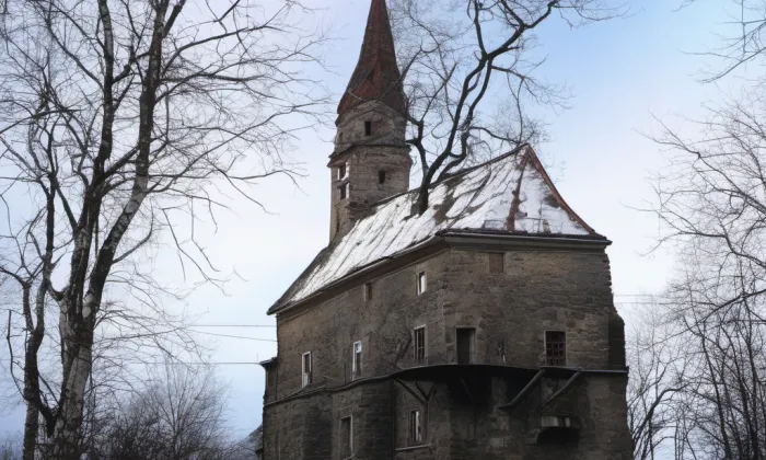 kostel Panny Marie Bolestné (Žulová) – noc