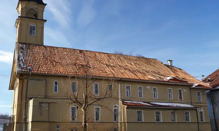 Kostel Panny Marie Královny míru – winter