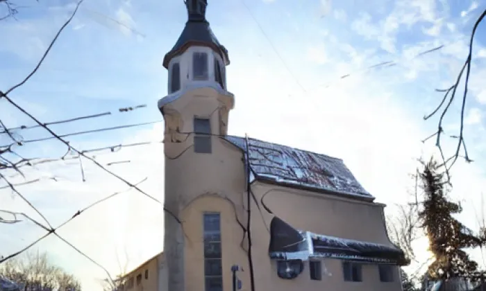 kostel Panny Marie Pomocnice křesťanů (Odrovice) – autumn