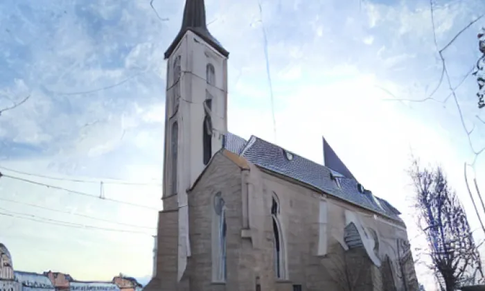 kostel Panny Marie Pomocnice křesťanů (Odrovice) – noc