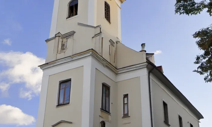 Kostel svaté Kateřiny Alexandrijské (Mříčná) – autumn
