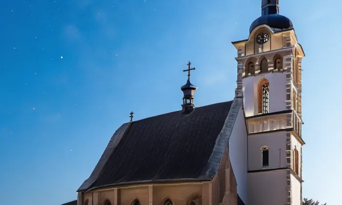 kostel svaté Voršily (Chlumec nad Cidlinou I) – noc
