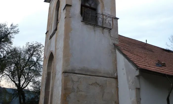 kostel svatého Šimona a Judy (Buřenice) – noc
