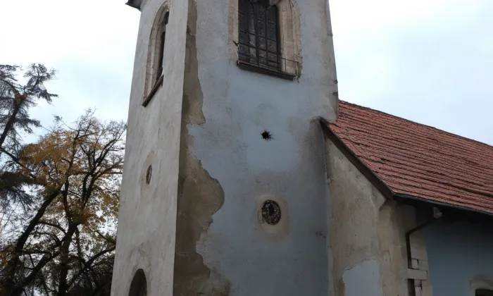 kostel svatého Šimona a Judy (Buřenice) – winter