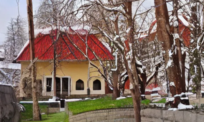 Kostel svatého Bartoloměje (Holedeček) – winter