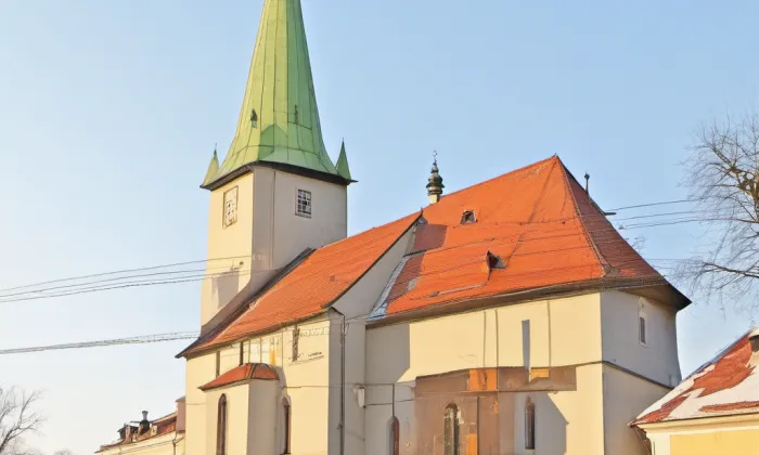 kostel svatého Bartoloměje (Kunětice) – noc