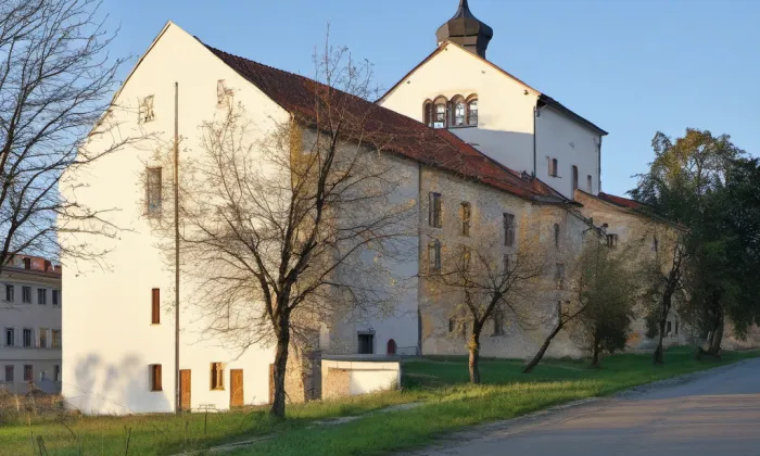 kostel svatého Ducha (Šumná) – summer