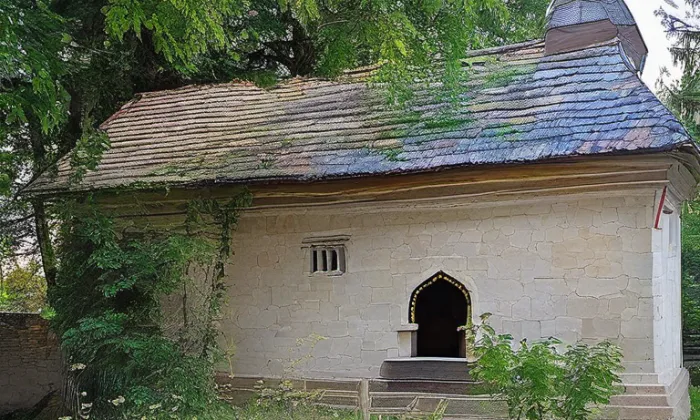 Kostel svatého Jakuba (Bochov) – iluminace