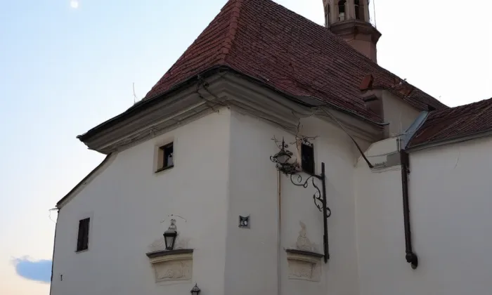 Kostel svatého Jakuba Staršího (Kadlín) – noc