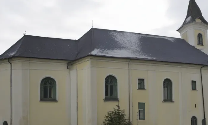 kostel svatého Jakuba Staršího (Městečko Trnávka) – winter