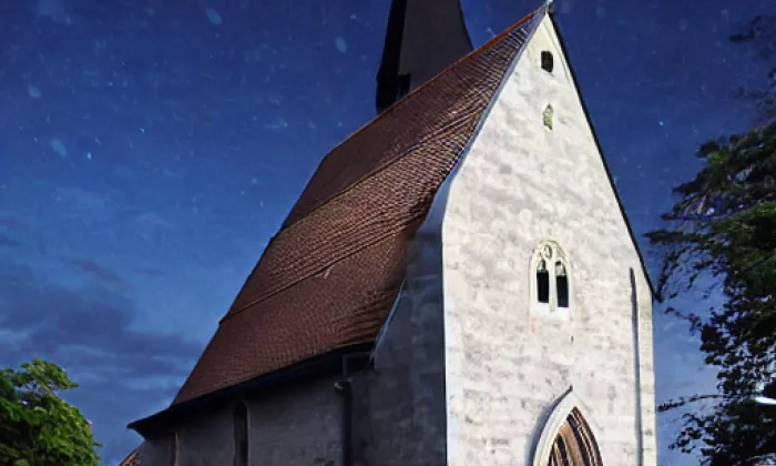 kostel svatého Jakuba Většího v Tečovicích – noc
