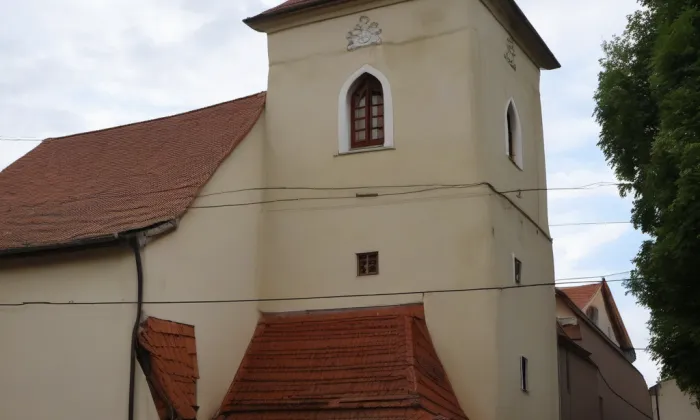 Kostel svatého Jana Křtitele (Hoštice) – noc
