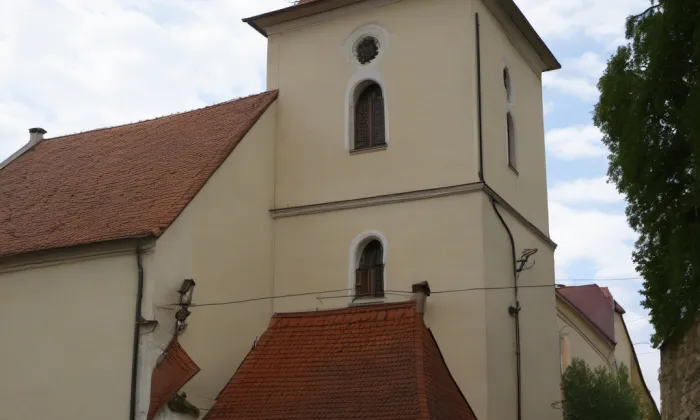 Kostel svatého Jana Křtitele (Hoštice) – spring