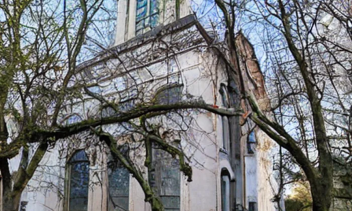 Kostel svatého Jana Nepomuckého (Velká Chuchle) – noc