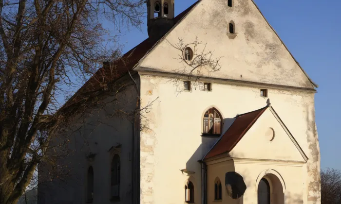 Kostel svatého Jiří (Nymburk) – noc