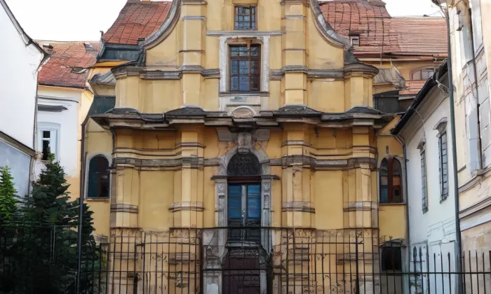 Kostel svatého Josefa (Praha) – summer