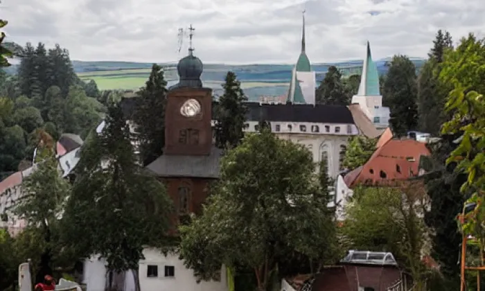 Kostel svatého Matouše (Hať) – spring
