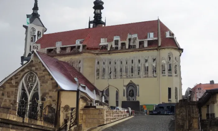 Kostel svatého Michaela archanděla (Staré Město) – summer