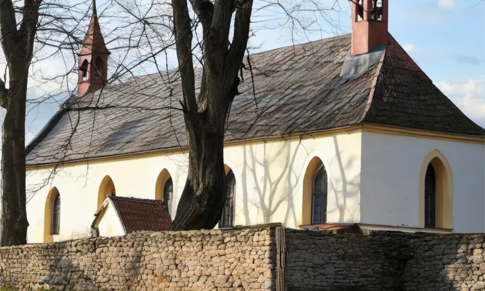 Kostel svatého Mikuláše ve Svatém Mikuláši – summer