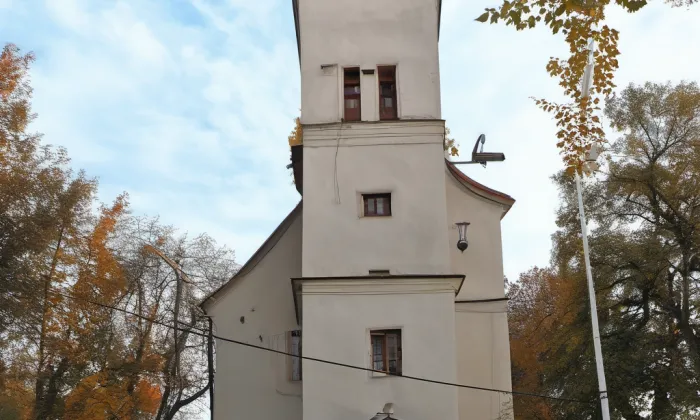 Kostel svatého Prokopa (Braník) – autumn
