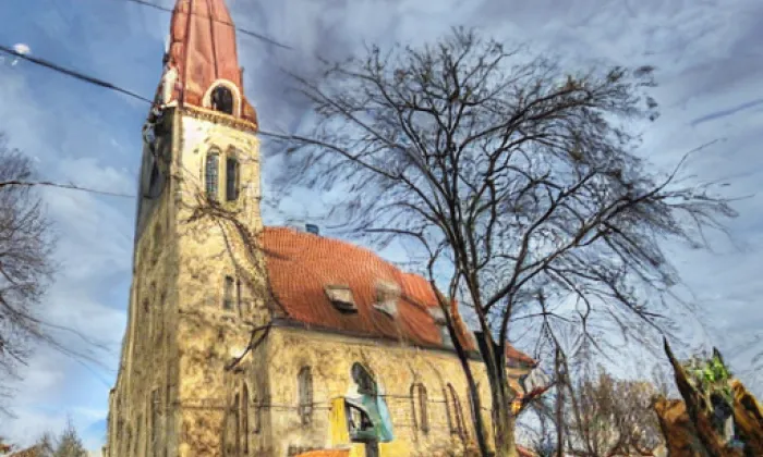 kostel svatého Prokopa (Hořiněves) – noc