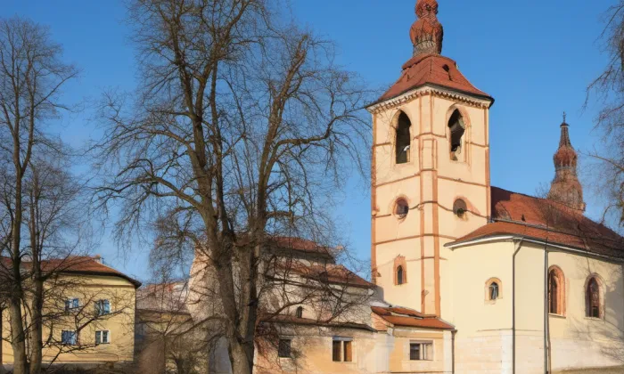 Kostel svatého Stanislava (Mořina) – winter