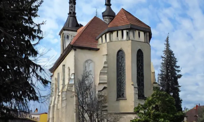 Kostel svatého Václava (Bezdědice) – summer
