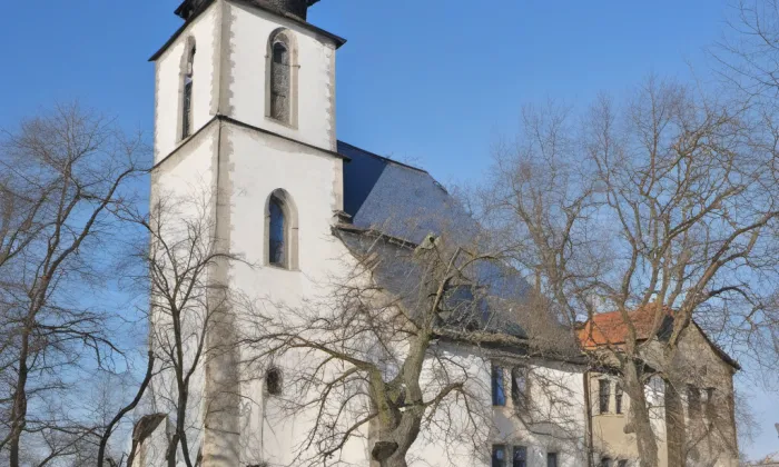 Kostel svatého Vavřince (Kaňk) – winter