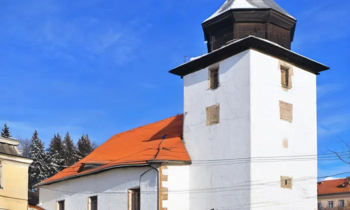 Kostel svatého Vavřince (Třebeň) – winter