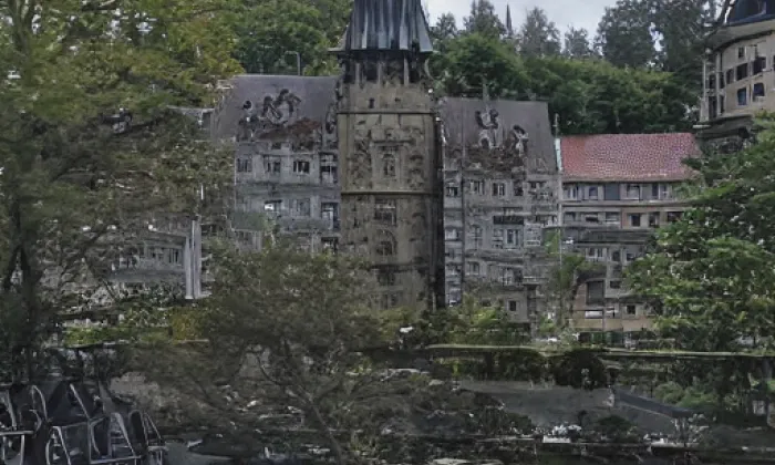 most k zámku Červená Lhota – noc