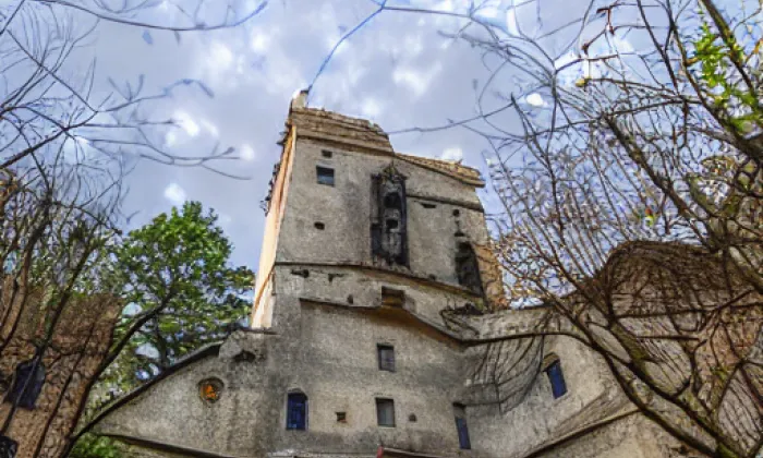 Vargač – iluminace