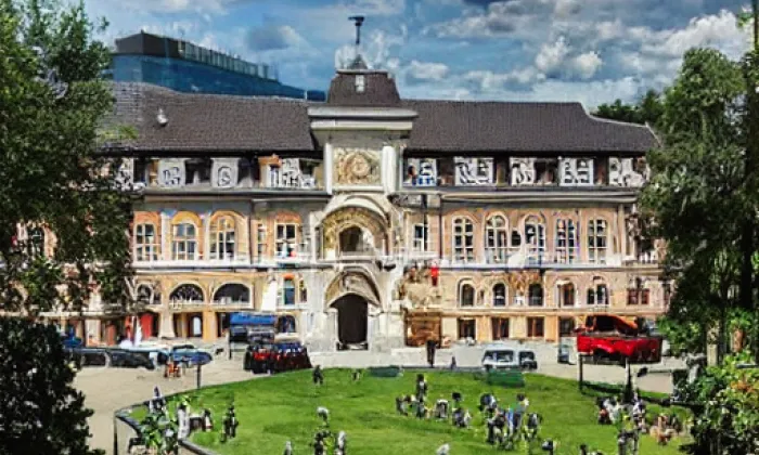 zámek Dobříš – noc
