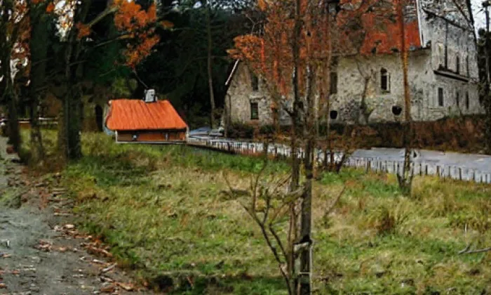 Zámek Jablonná – autumn