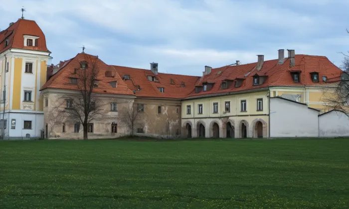 zámek Osek – spring