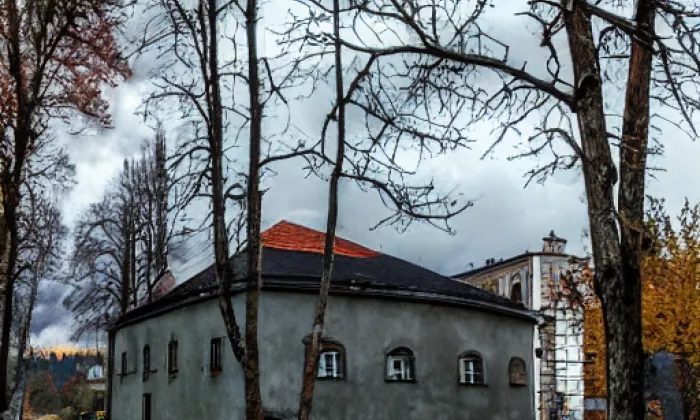 zámek Polní Voděrady – autumn