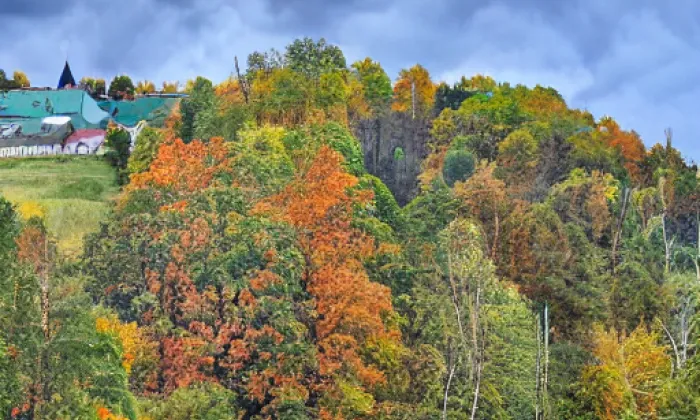 Zbořený Kostelec – autumn