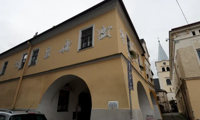 Kostel Nanebevzetí Panny Marie (Valašské Meziříčí)