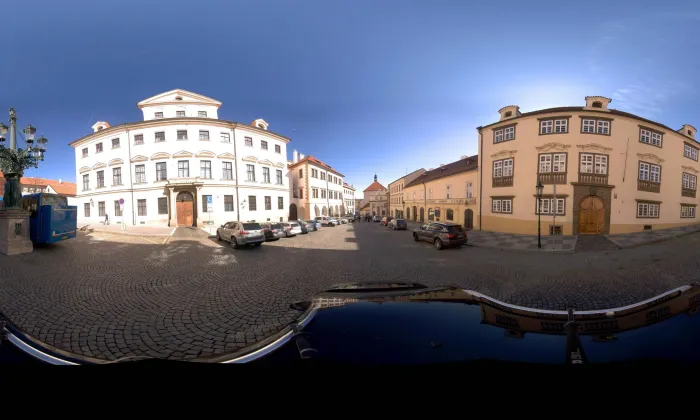 Martinický palác (Loretánská ulice)