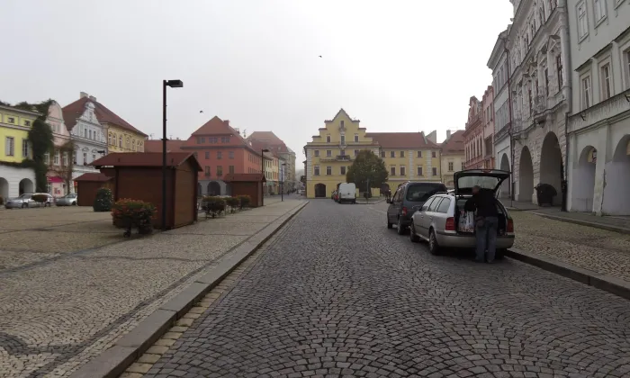 Sloup se sousoším Nejsvětější Trojice (Žatec)