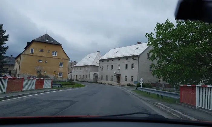 Sochy svatého Jana Nepomuckého a svatého Floriána
