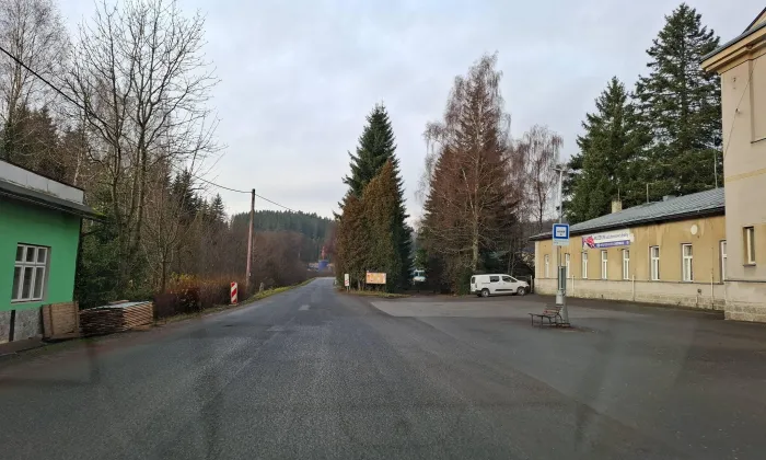 železniční trať Tanvald–Harrachov